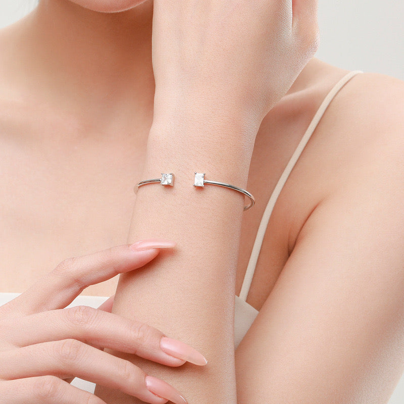 Kael إسوار فضة