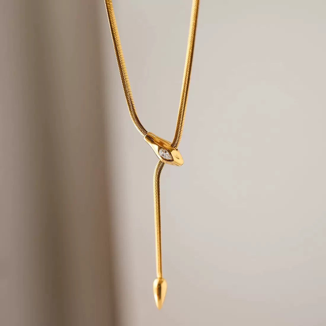 Collier Aria