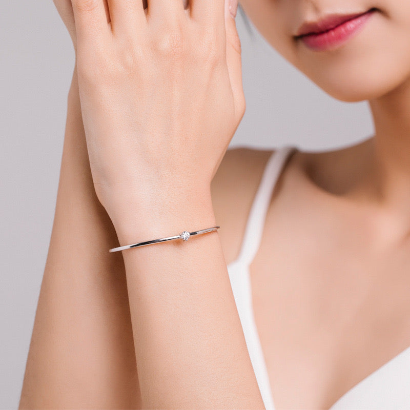 Yani إسوارة فضة